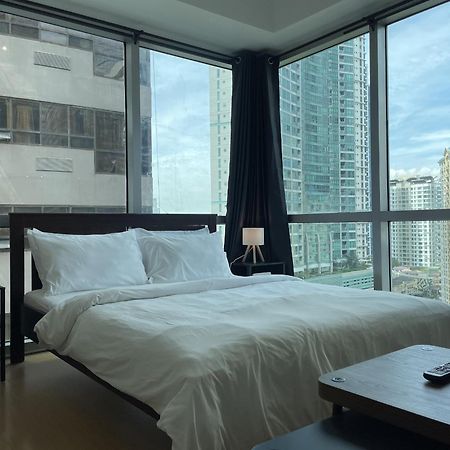 Prime Avant Bgc Location Apartments By Ph Staycation Manila Ngoại thất bức ảnh