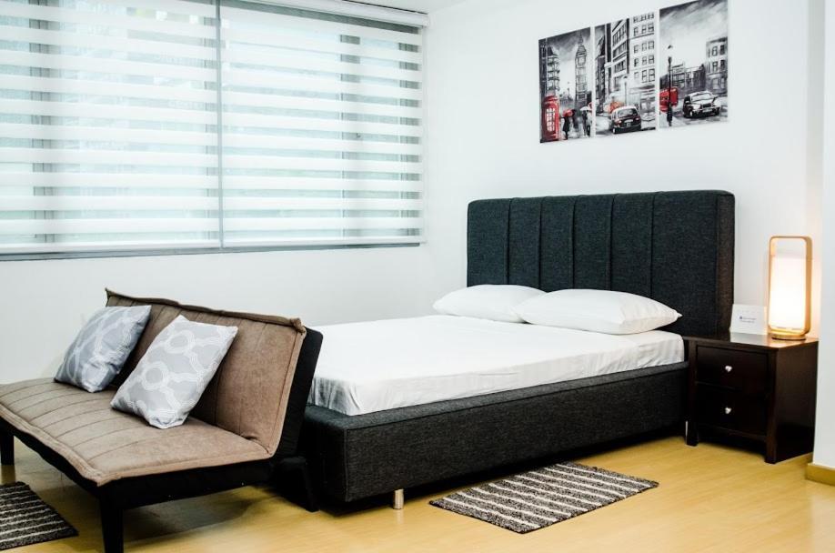Prime Avant Bgc Location Apartments By Ph Staycation Manila Ngoại thất bức ảnh