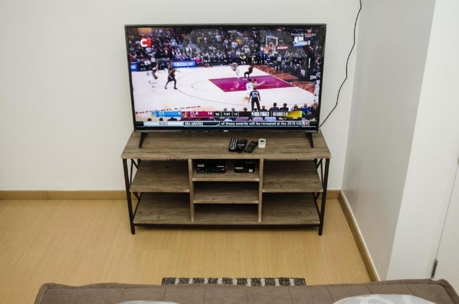 Prime Avant Bgc Location Apartments By Ph Staycation Manila Ngoại thất bức ảnh
