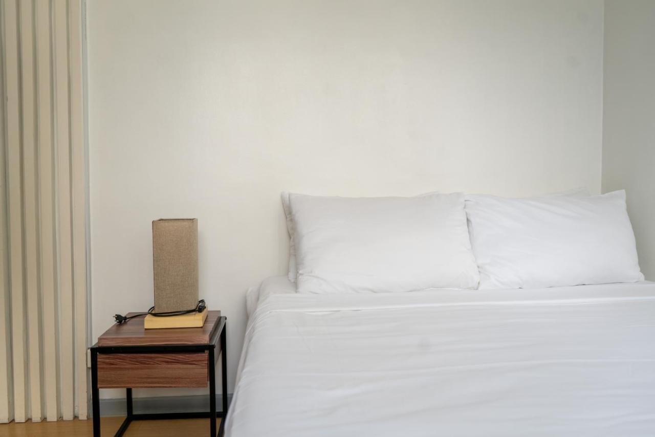 Prime Avant Bgc Location Apartments By Ph Staycation Manila Ngoại thất bức ảnh