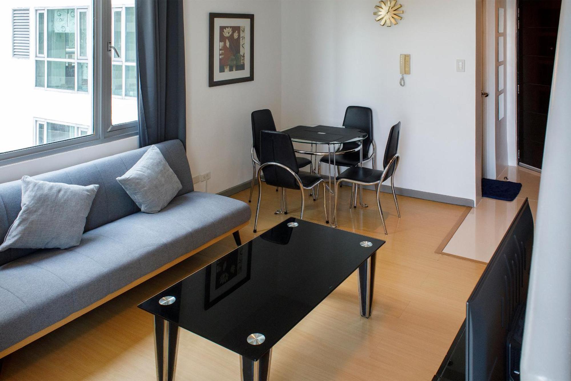 Prime Avant Bgc Location Apartments By Ph Staycation Manila Ngoại thất bức ảnh