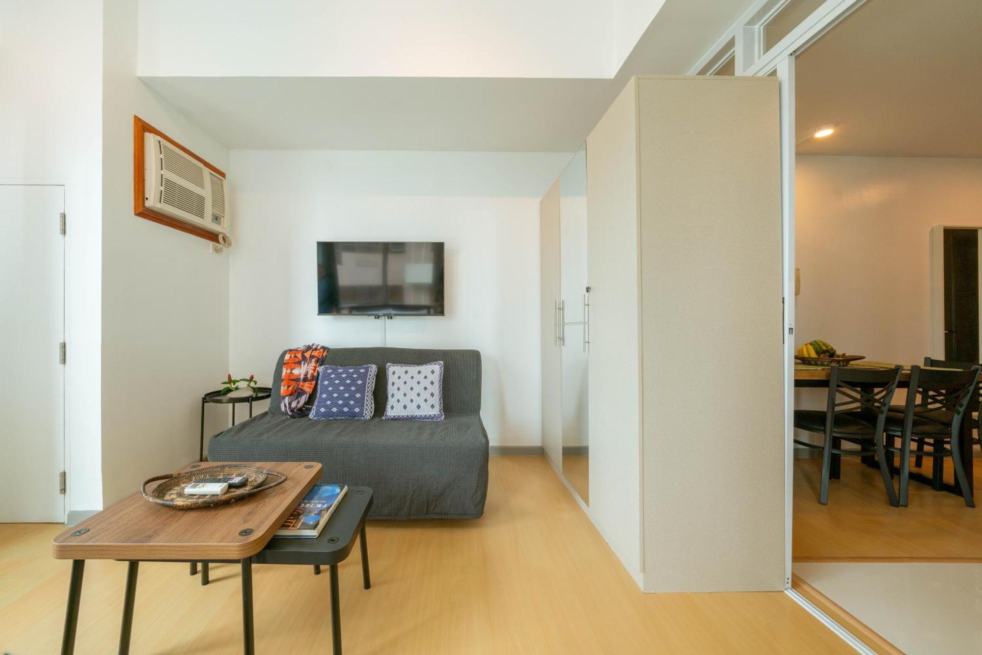 Prime Avant Bgc Location Apartments By Ph Staycation Manila Ngoại thất bức ảnh