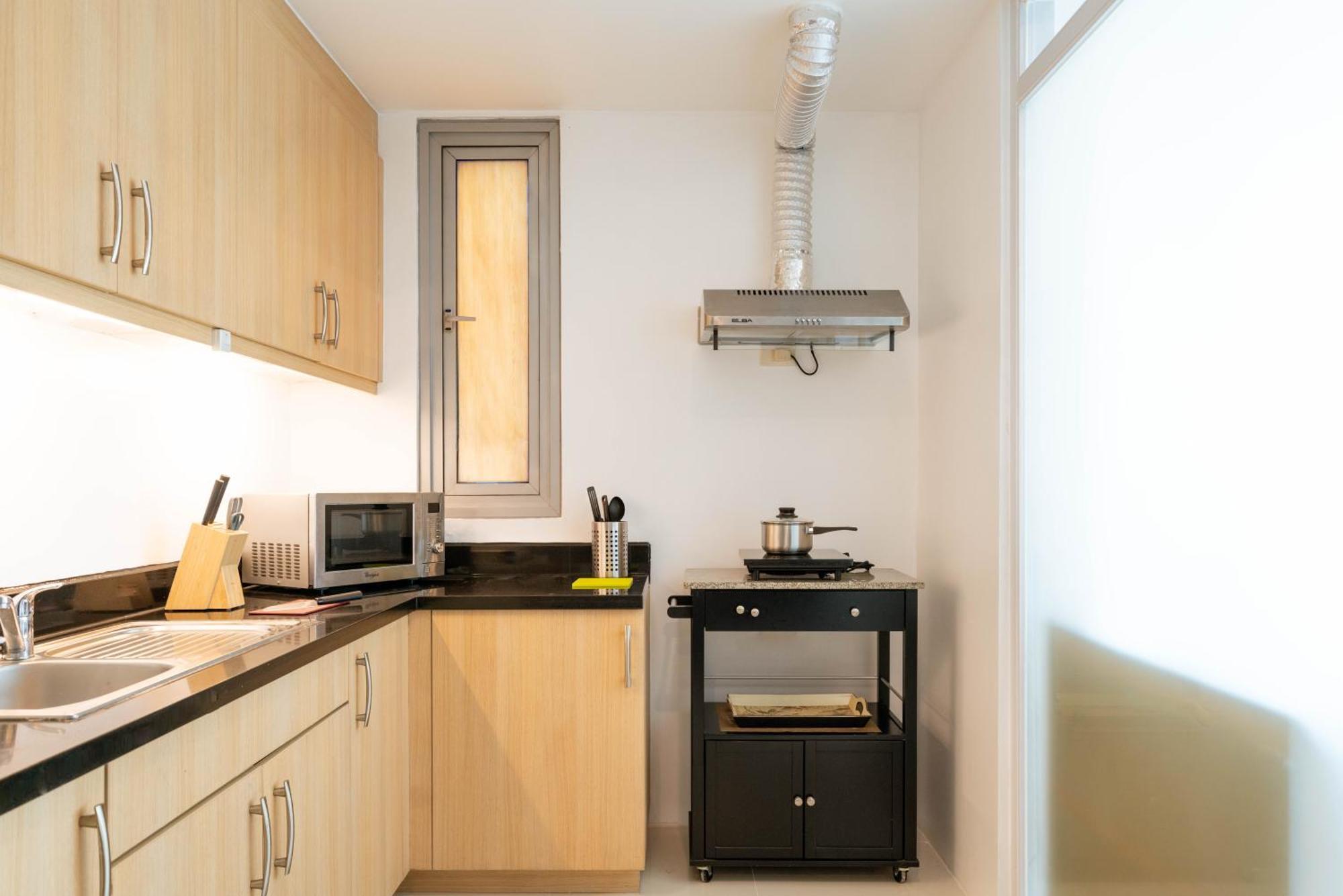Prime Avant Bgc Location Apartments By Ph Staycation Manila Ngoại thất bức ảnh