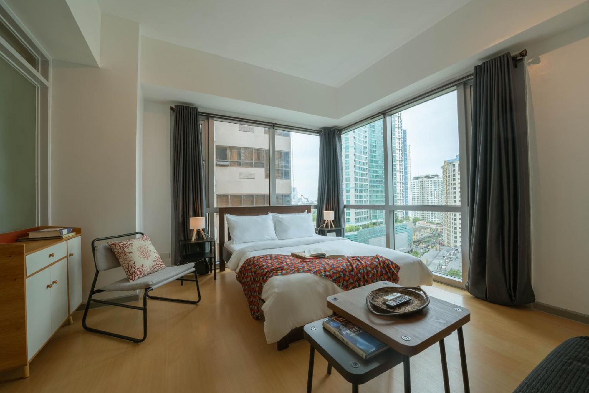 Prime Avant Bgc Location Apartments By Ph Staycation Manila Ngoại thất bức ảnh